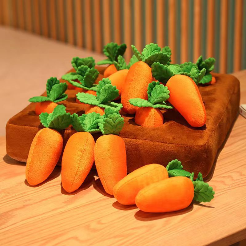 Carrot Farm Treat Puzzle Toy